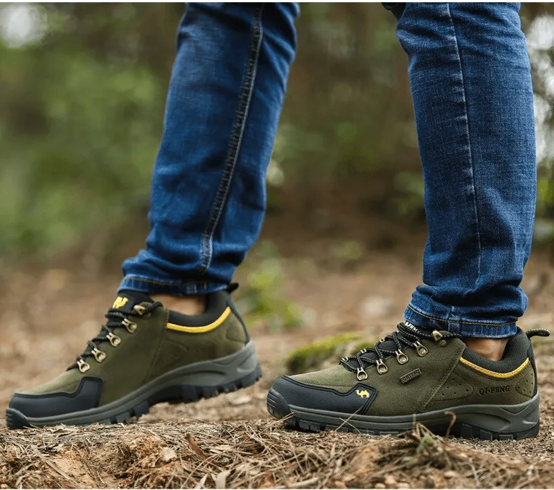 Athletic Non-slip Waterproof Hiking Shoes / Outdoor Trekking Boots - SF0246
