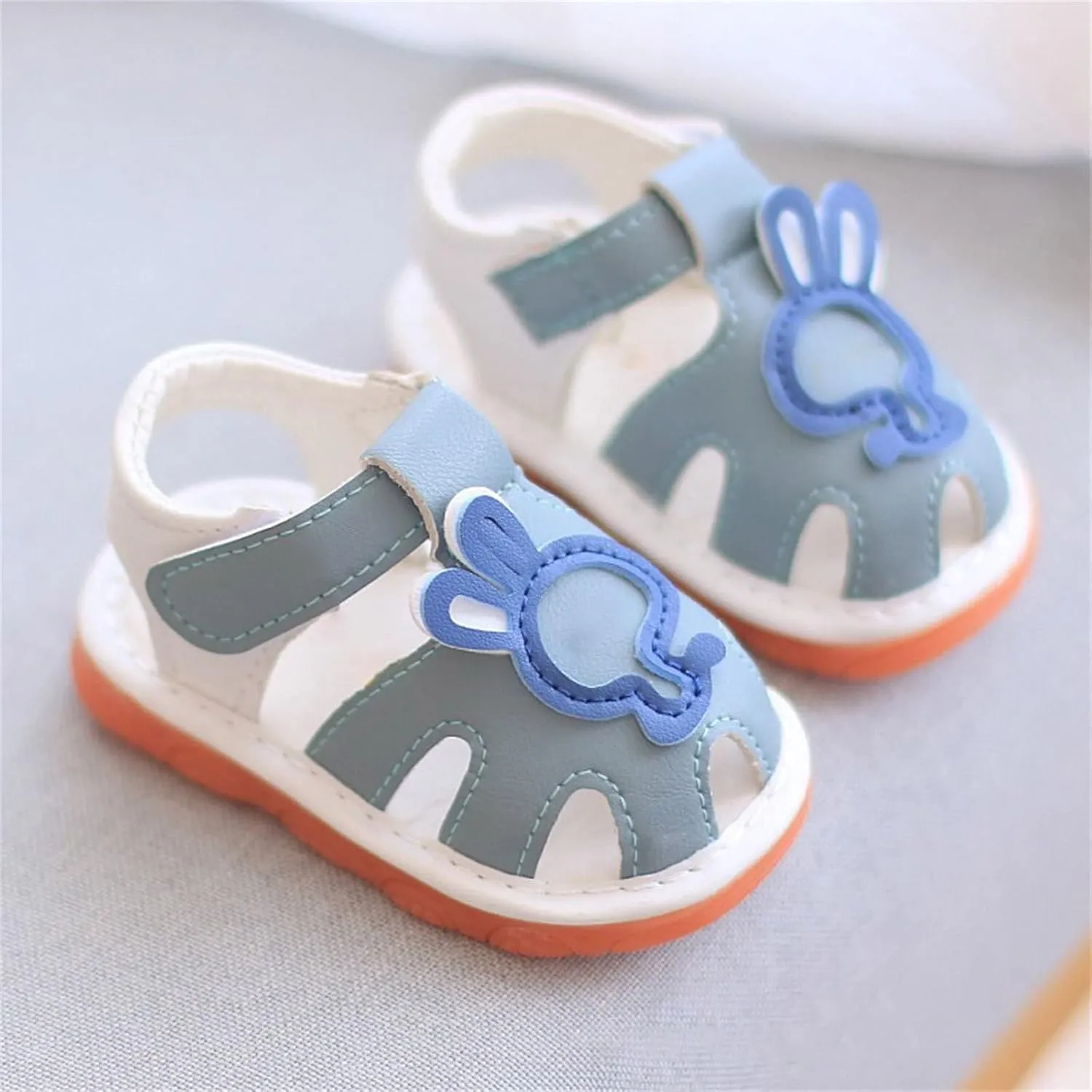 Baby Boy Girl First Walking Sandals Closed-Toe Anti-Slip Rubber Sole Comfy Outdoor Shoes Little Girl Slides Shoes