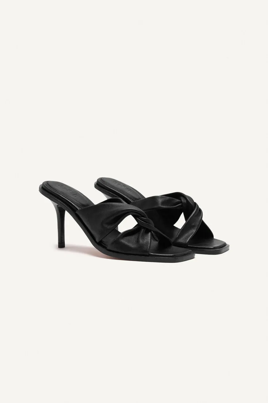Capioka Sandal Noir