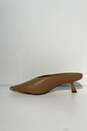 Goji Pecan Leather