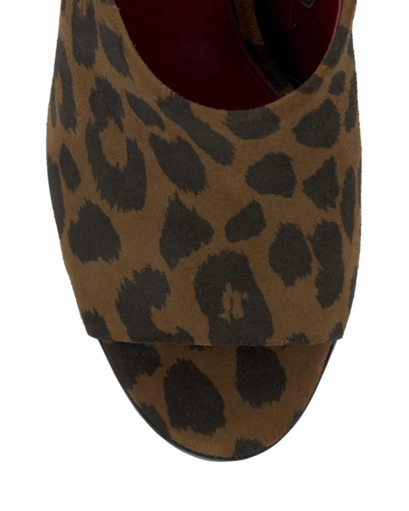 Vince Camuto Women's Brianda Animal Print M