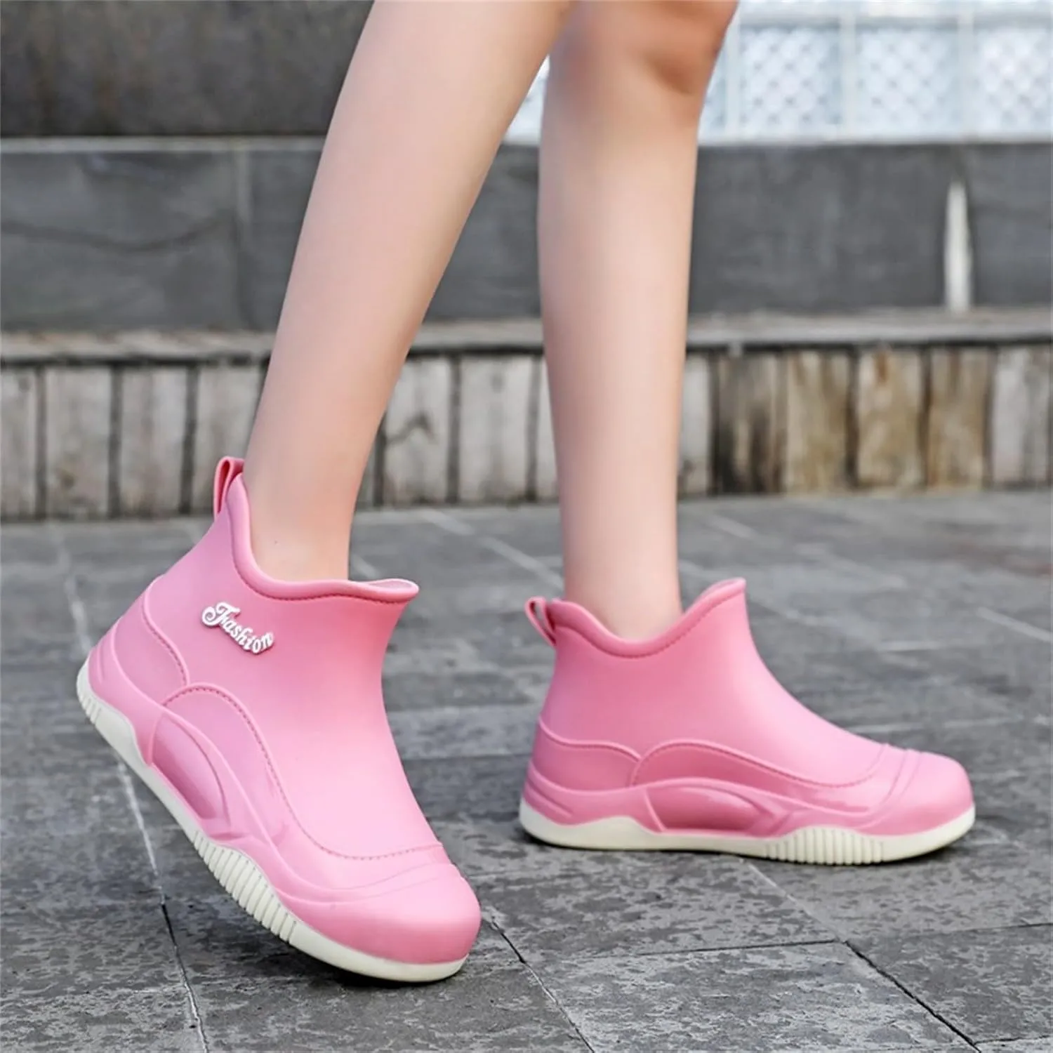 Women's Waterproof Rubber Rain Boots Non-slip Rain Boots Garden Shoes Lightweight Ankle Boots Outdoor Work Boots
